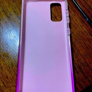 Samsung s20 phone case. Only used for a couple of weeks